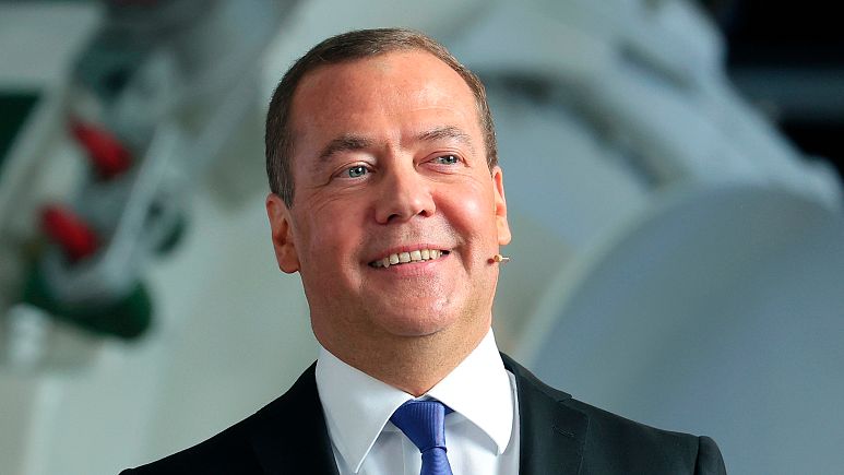 Medvedev: “Litvanya, Letonya ve Estonya bizim vilayetlerimiz”