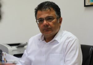 Akansoy: “Ercan’ın iç hat yapılması da limanların özelleştirilmesi de kabul edilemez”