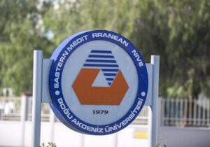 DAÜ Eczacılık Fakültesi’nin üç programına beş yıllık uluslararası akreditasyon