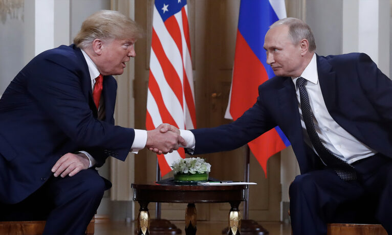 Trump: “Putin benimle en kısa zamanda görüşmek istediğini söyledi”