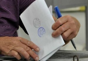 KAMUSEN: Genel ve yerel seçimlerin aynı gün yapılması ciddi riskler yaratabilir