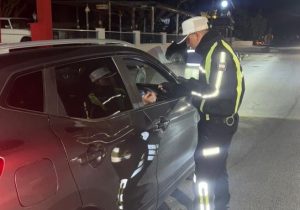 Beş ilçede polis denetimi: 46 tutuklama, 1.222 sürücüye işlem