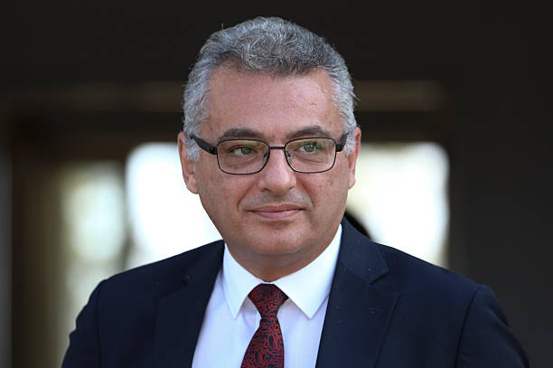 Erhürman: “Bu halk dünyayla buluşmak istiyor”
