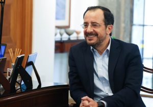 Politis: Uluslararası toplum Nikos Hristodulidis’ten de adım bekliyor