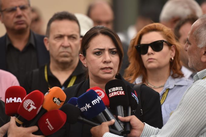 Akter: “Demokrasi sandıkla gelmez!”