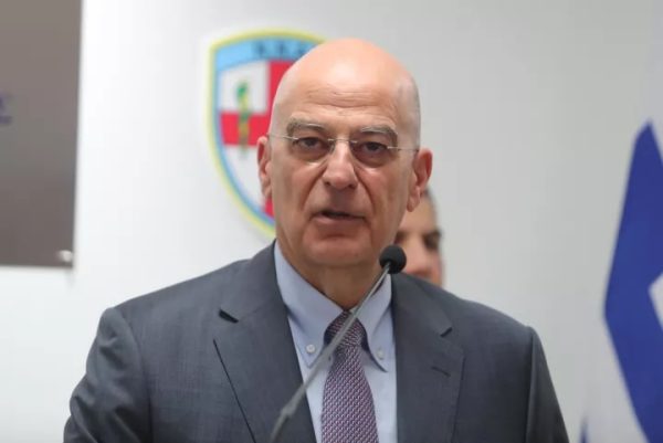 Türk uçaklarından Dendias ve Avrupalı bakanlara “taciz” iddiası