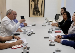 Kıbrıs Barış ve Diyalog Merkezi, AKEL ile barış sürecini değerlendirdi