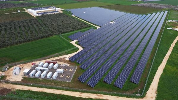Elektrik depolamada ilk büyük adım: Boşa giden enerji bataryalara alınacak
