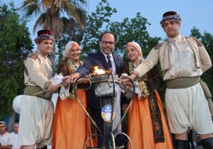 İskele Festivali görkemli açılışın ardından halk danslarıyla devam etti