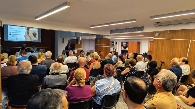 Korkmazhan’ın “Vretçalı Hoca Özker Özgür” kitabı Larnaka’da tanıtıldı