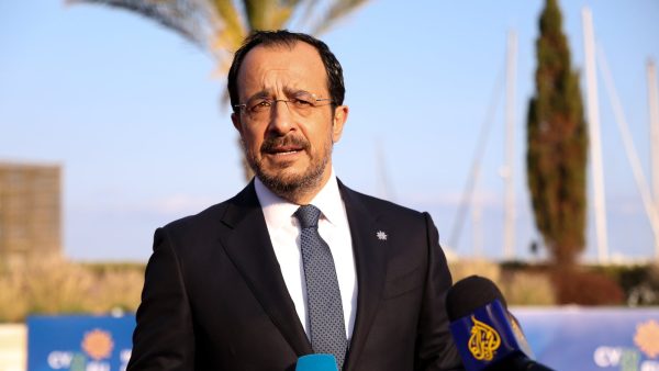 Hristodulidis’ten Türkiye’ye AB mesajı: “Yükümlülükler yerine gelirse karşılık verilir”