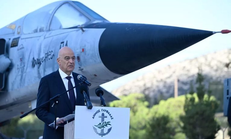 Dendias’tan dikkat çeken 20 Temmuz mesajı: “Kıbrıs, Yunan Silahlı Kuvvetleri için yakındadır”