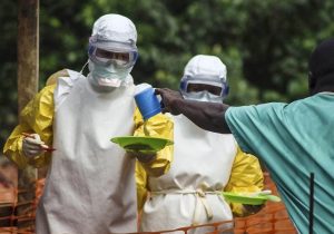 Avrupa’da ebola alarmı: Fransa’da ilk vaka
