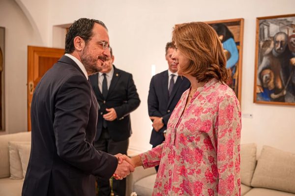 Holguin, Hristodulidis’le bugün yeniden görüşecek