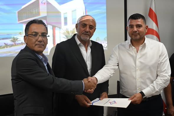 KIB-TEK, İskele Bölge Amirliği Hizmet Binası için sözleşme imzaladı