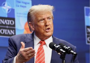 Trump NATO’ya yüklendi, Ankara Zirvesi öncesi “ABD desteği tek taraflı” dedi
