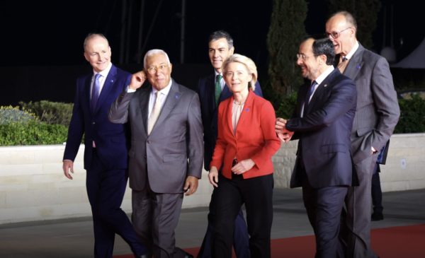 5+1 için belirsizlik sürüyor: Gözler Holguin’in Brüksel temaslarında