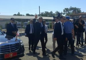 Guterres, Erhürman ve Hristodulidis arasında kritik üçlü görüşme başladı