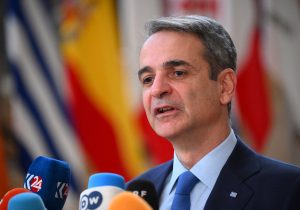 Mitsotakis: “İşgalin sürmesi tüm Helenizm için açık bir yara”