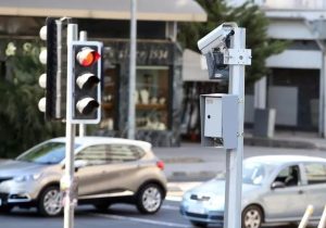 Güneyde yapay zekalı trafik kamerası dönemi başlıyor: Telefon kullanımı tespit edilecek