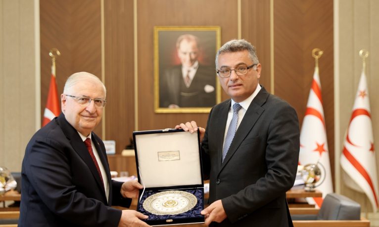 Erhürman, Yaşar Güler ve beraberindeki heyeti kabul etti