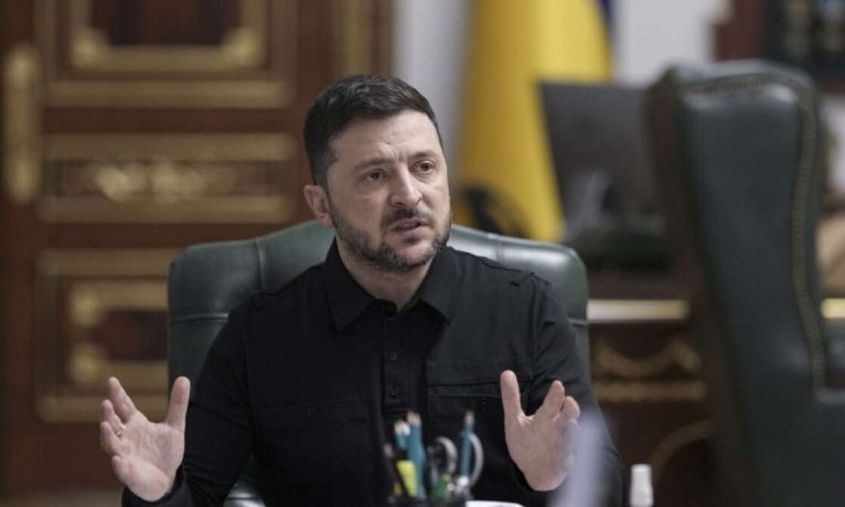 Zelenski: “Rus uydularının topladığı görüntüler İran’a aktarılıyor”