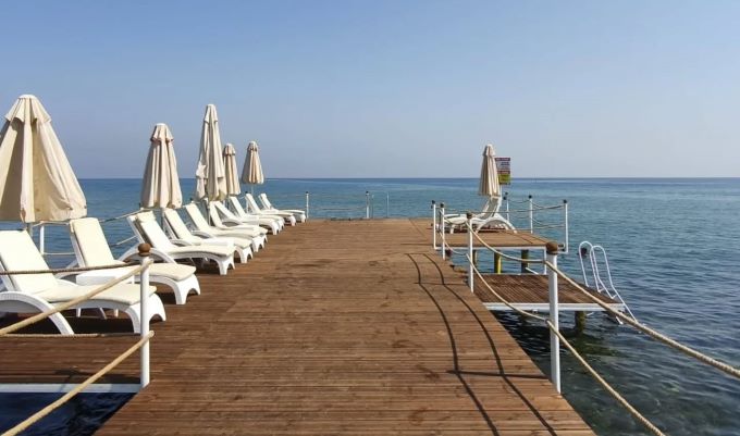 Girne Belediyesi’nden Antis Halk Plajı’na yeni iskele