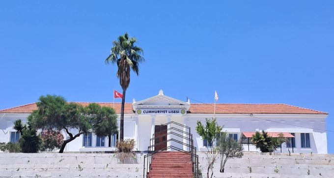 Üç yıllık bekleyiş sona erdi: Cumhuriyet Lisesi yeniden açıldı