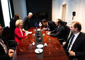 Von der Leyen’den Hristodulidis’e güvence: Kıbrıs sorunu AB’nin önceliği