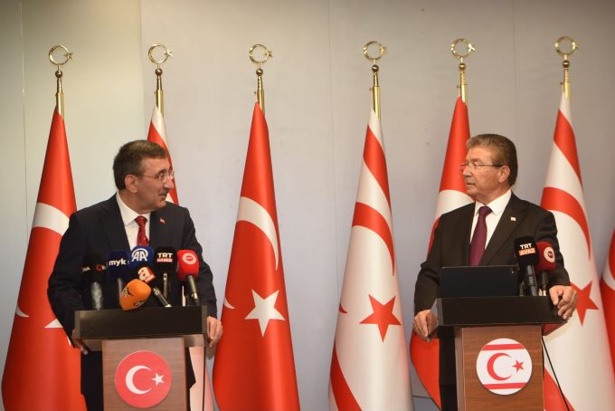 Cevdet Yılmaz adada: Üstel doğal gaz boru hattı için mutabakat imzalanacağını açıkladı