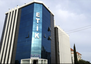 Hükümet doktor açığını özel hastaneden hizmet alarak kapatacak