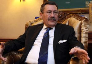 Melih Gökçek hakkında “yurt dışına kayıt dışı para aktarımı” soruşturması
