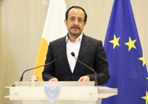 Hristodulidis: “Kıbrıs, Yunanistan’daki yangın söndürme çalışmalarına desteğe hazır”