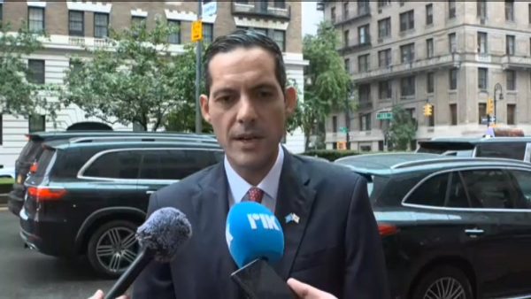 New York’ta üçlü görüşme ihtimali yeniden gündemde: Kıbrıs Rum tarafı programını uzatmaya hazır