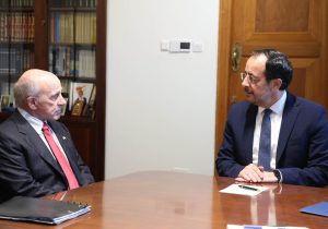 ABD’nin yeni Büyükelçisi Baf’taki hava üssünü ziyaret etmek istiyor