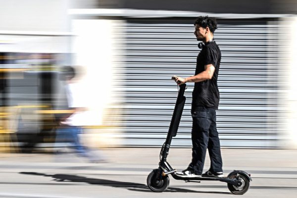 16 yaşındaki scooter sürücüsü yaşamını yitirdi