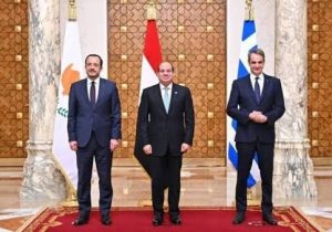 Hristodulidis, Sisi ve Mitsotakis bugün El Alameyn’de buluşuyor