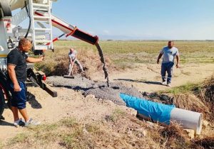 Kurudere’de çiftçilerin tarla yollarına altyapı çalışması