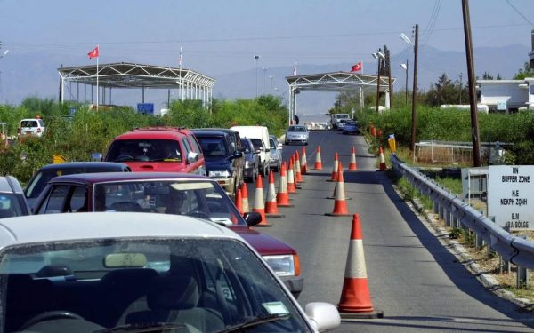 Akaryakıt zammı güneylileri kuzeye yöneltti: Bir depoda 33 euroluk fark