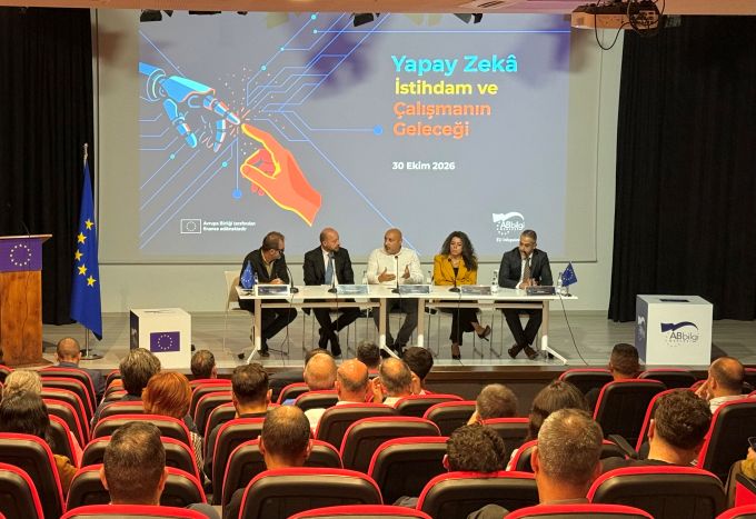 AB Bilgi Merkezinde yapay zekanın istihdam ve çalışma hayatına etkileri tartışıldı